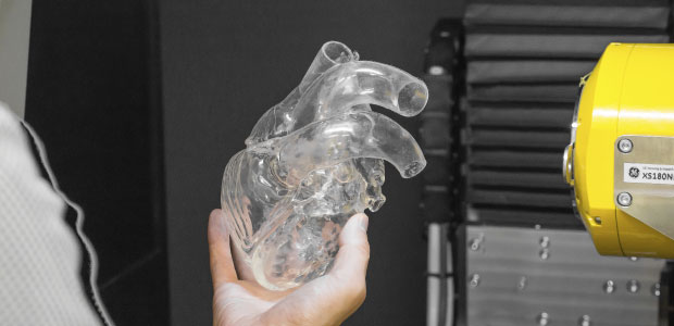 心臓模型をミリフォーカスCTで3Dスキャン